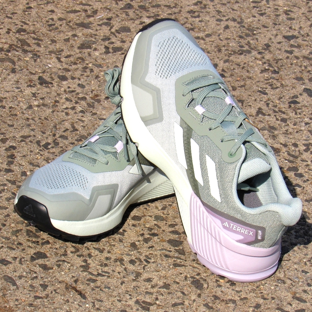 Adidas - Picture 6 of 11